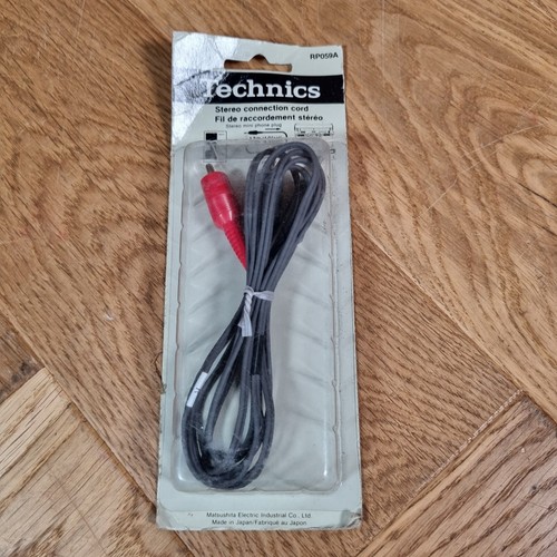 Technics 5mm stereo jack - stereo, to