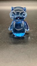 Vintage Blue Glass Owl Paperweight Figurine Ornament Decoration