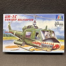 Italeri 1:72 UH-1C Gunship