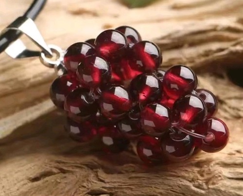 Natural garnet crystal grape - crystal,