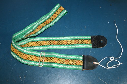 Vintage 1970 guitar strap - vintage,