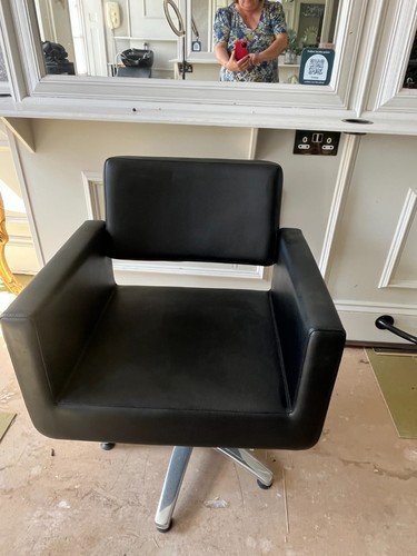 Salon chairs - (hairdressing),