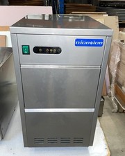NICE ICE N25-L Commercial Ice Machine 25kg/24 hrs. Hardly used, just £290 + vat!