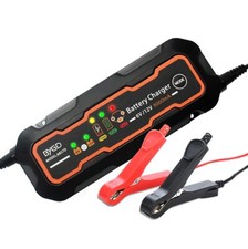 Battery charger for BMW F 750