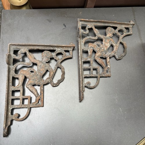 Victorian iron cistern shelf - iron,