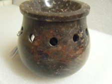 THE BODY SHOP " NATURAL