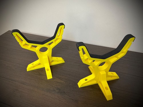 Plane stand set free - plane, of