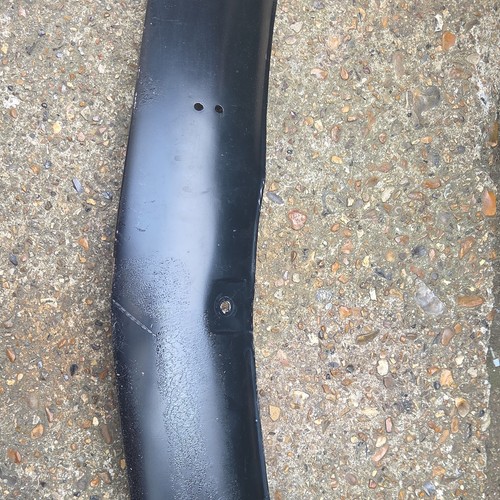 Triumph gt6 mk3 - front, valance.