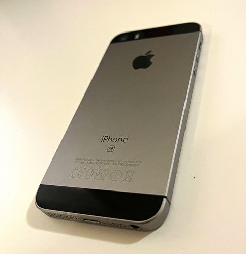Retro apple iphone - retro,