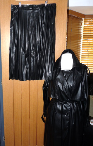 Shiny black pvc faux - shiny,