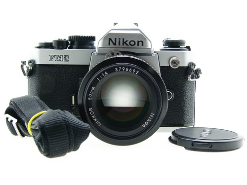 Nikon fm2 35mm film slr - film, manual