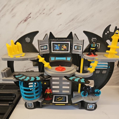 Imaginext batcave with - imaginext, bat