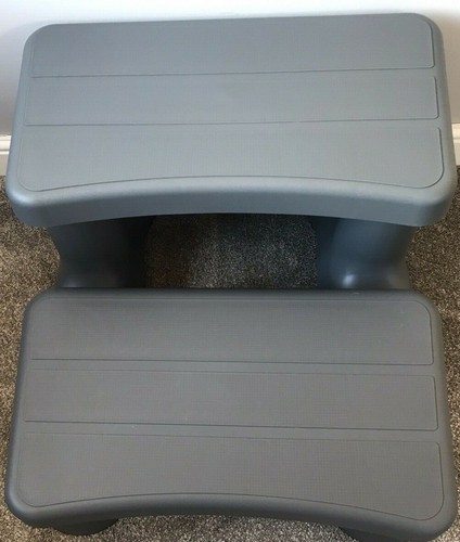 Hot tub steps spa - tub,