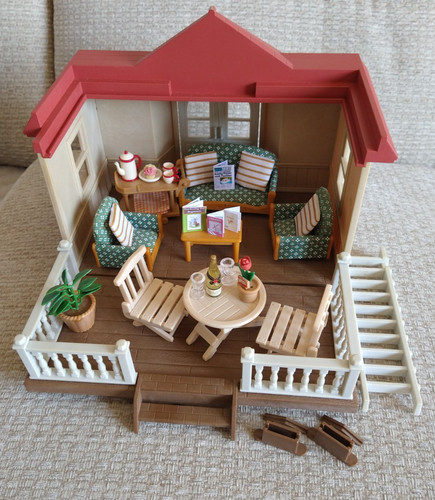 Sylvanian families willow hall - willow,