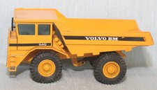 Joal 228 scale - volvo, bm