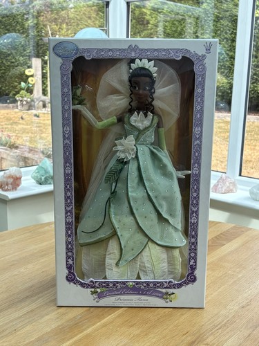 Disney store princess tiana - princess, le