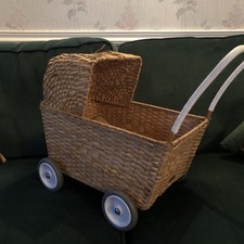 Olli Ella Rattan Stroller With