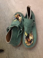 Green Faux Suede Cat Light Weight Shoes