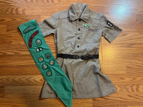 Vintage brownie girl scout - vintage,