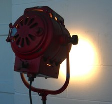 Photogenic Vintage Hollywood Red Keg Fresnel Display, Works like Mole Richardson