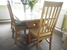 Dinning Table & 6 Chairs