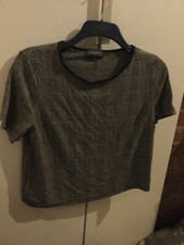 USED Primark Ladies Grey Check Top Size 14. Black round neckline.