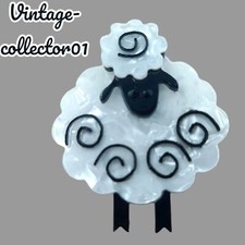 Modern Arcrylic Handmade BROOCH 3D Cute Sheep Lamb Ewe Boxed BN Broach