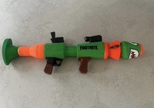 Hasbro Nerf Fortnite RL RPG Green Rocket Launcher Gun with Darts