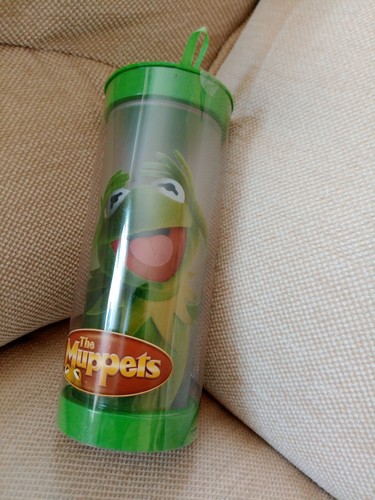 Kermit the frog muppet glass - frog,