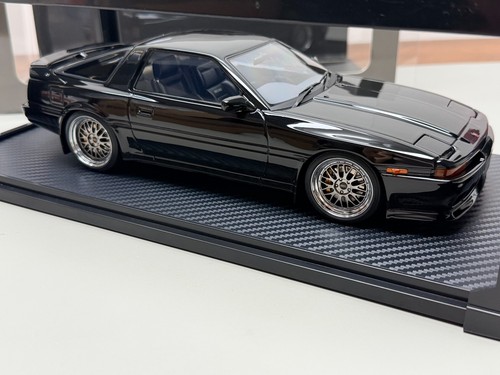 Ignition model toyota - 1/18,