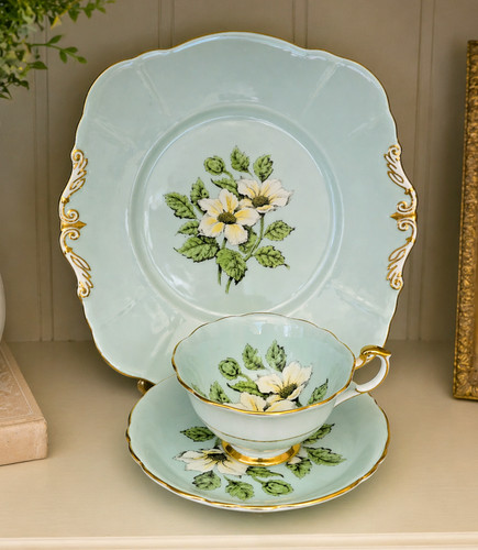Paragon teacup saucer cake - teacup,,
