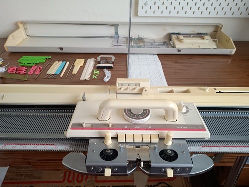 Brother 890 knitting - brother, kh