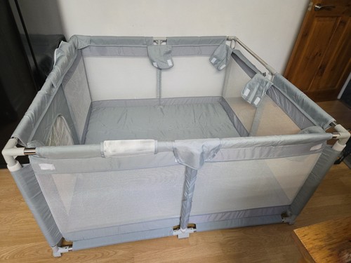 Baby play pen 127x127cm - play, pen,