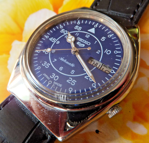 Seiko blue field dial 36mm - seiko,
