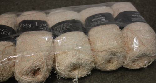 Looped knitting yarn 522g - yarn, dk