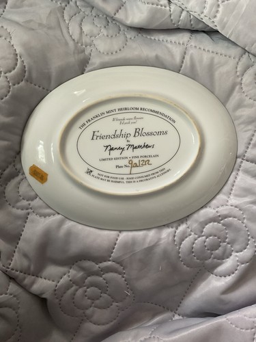 Collectors cat plate - collectors,