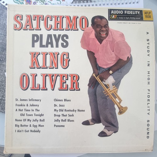 Satchmo plays king oliver - satchmo,