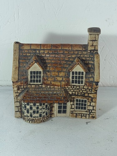 Childswickham style pottery - style,