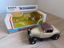 Ertl Ford 1932 Roadster Car