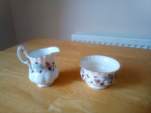 Bone china royal albert - bone,