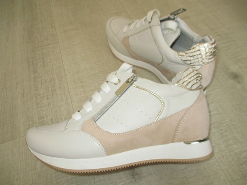 New moda pelle - moda, in