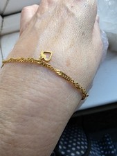 Beautiful Solid 22ct (916)