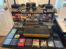 Vintage Atari 2600 Bundle