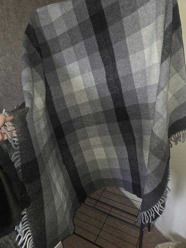 Lambswool check charcoal grey - check,