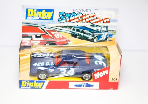 Dinky 201 plymouth stock car - dinky,