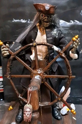 Iron maiden custom - iron,