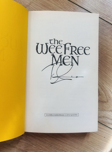 Terry pratchett the - wee, free
