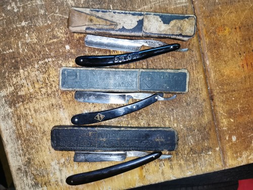 Antique straight razor set - razor, of