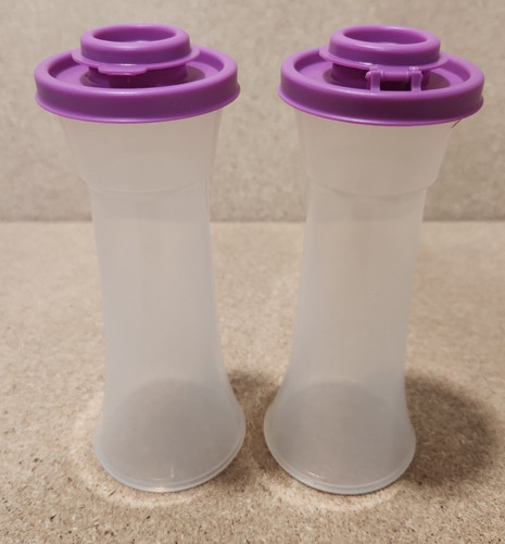 Tupperware large hourglass - tupperware,
