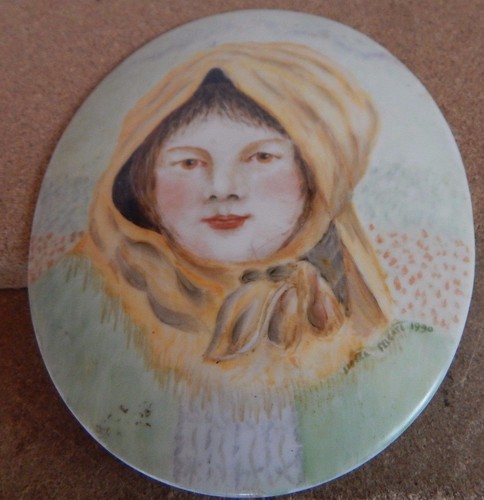 Hand painted ceramic plaque - painted, of